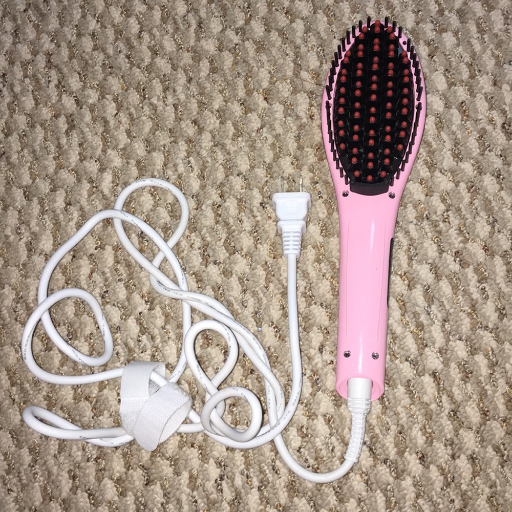 straightening brush